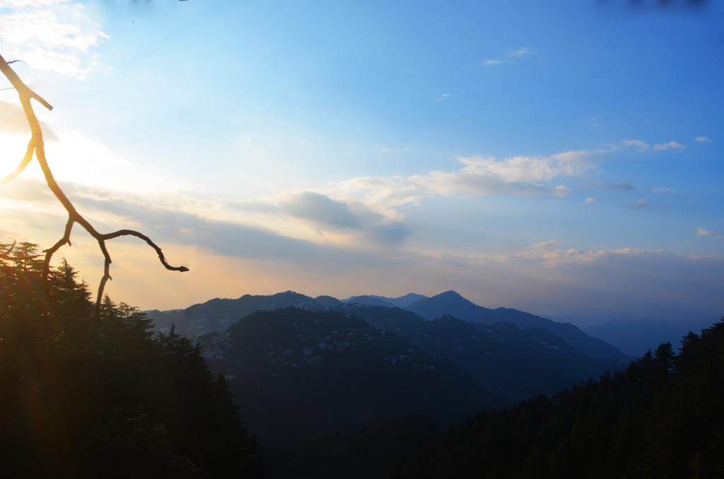 The Cliffe Hotel Mussoorie Exterior foto
